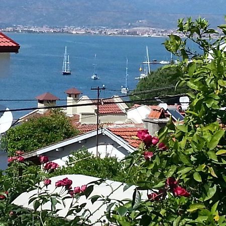 Ferah Hostel Monica'S Place Fethiye Bagian luar foto