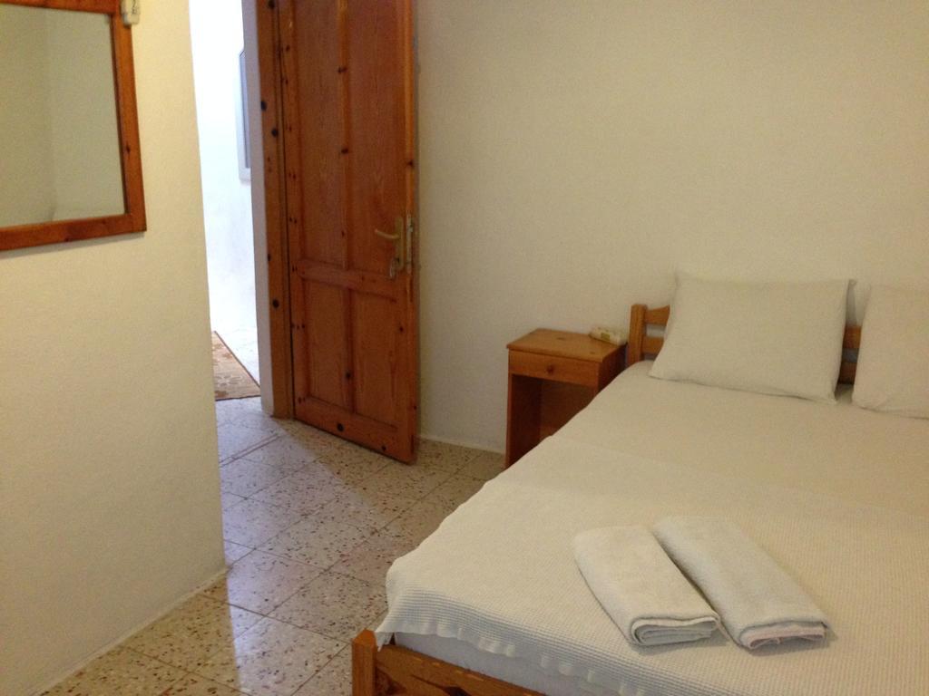 Ferah Hostel Monica'S Place Fethiye Bagian luar foto