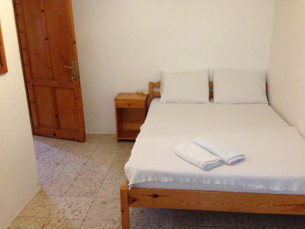 Ferah Hostel Monica'S Place Fethiye Bagian luar foto